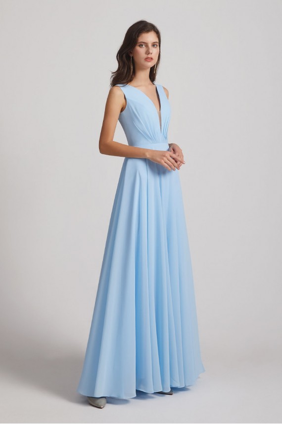 Sleeveless V-Neck Crinkle Chiffon Long Blue Bridesmaid Dresses Canada