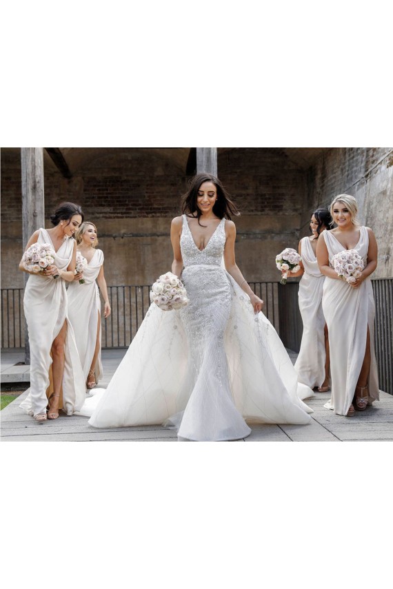 Sexy Long Chiffon Champagne Bridesmaid Dresses with High Slit and Front Ruffles Canada