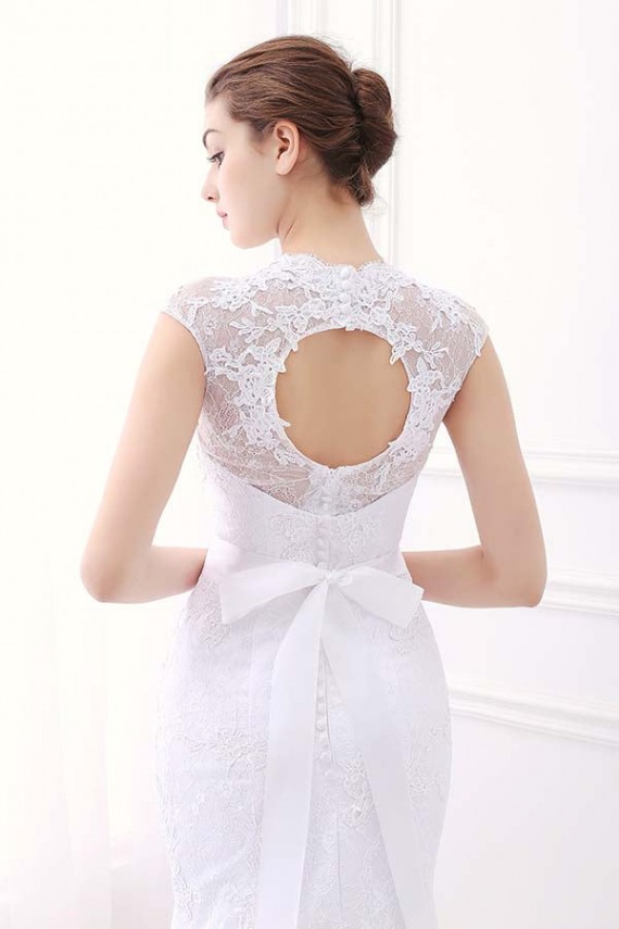 White Mermaid Lace V-Neck Cap Sleeves Wedding Dresses With Belt Canada